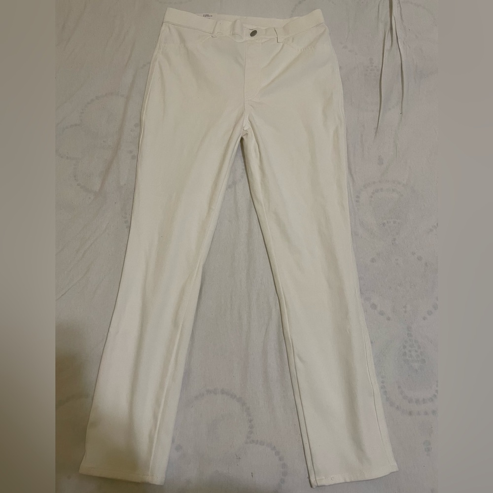 Uniqlo White Cropped Leggings Pants